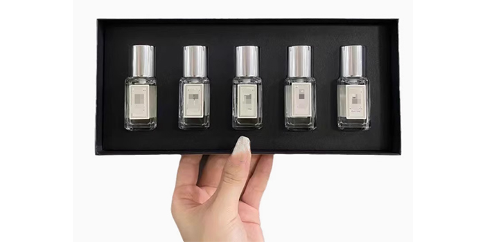 【礼盒香水五件套装】参考案例三